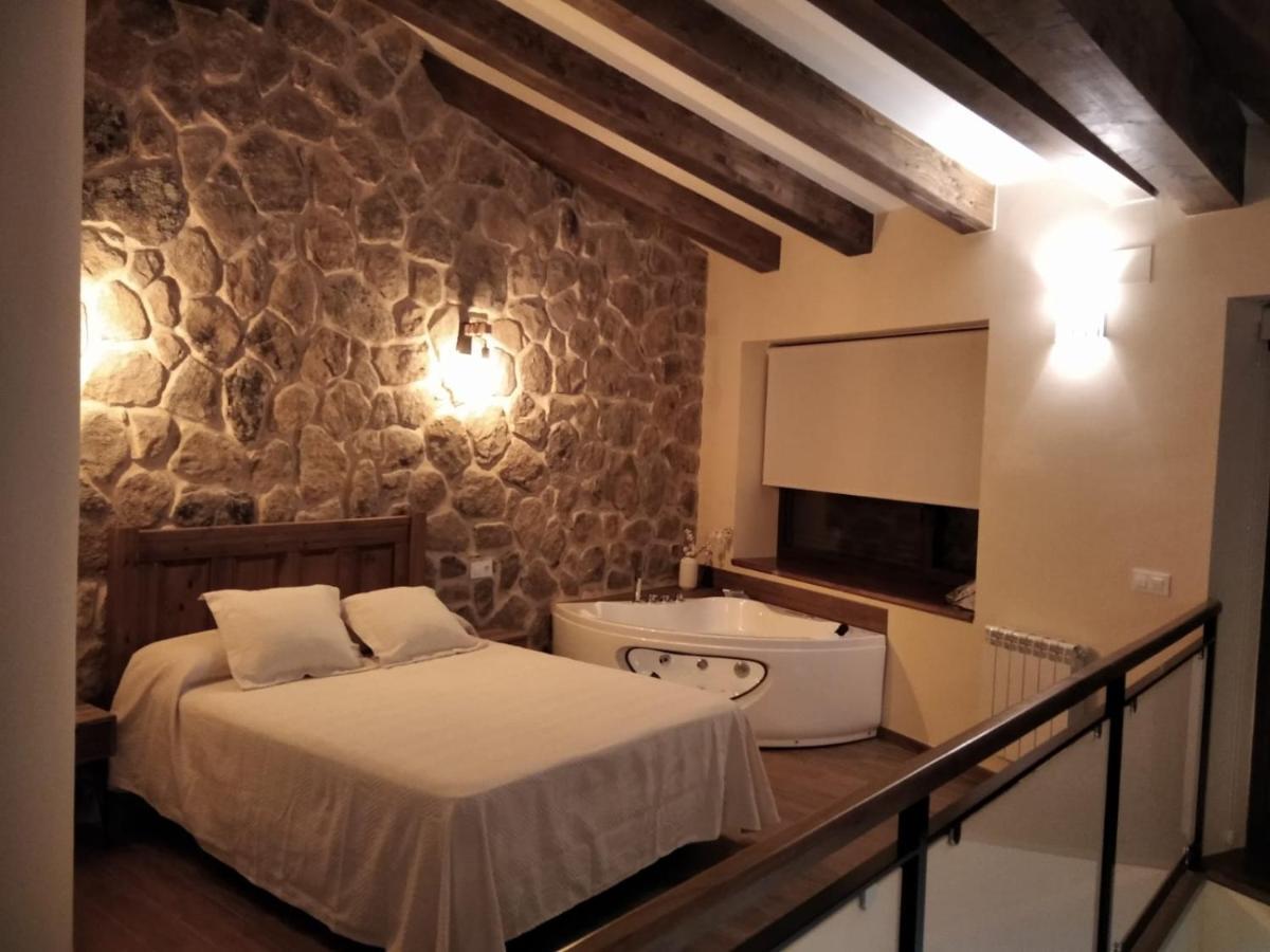 Loboratorio Rural - La Majada Del Acebo Navatejares Exterior foto